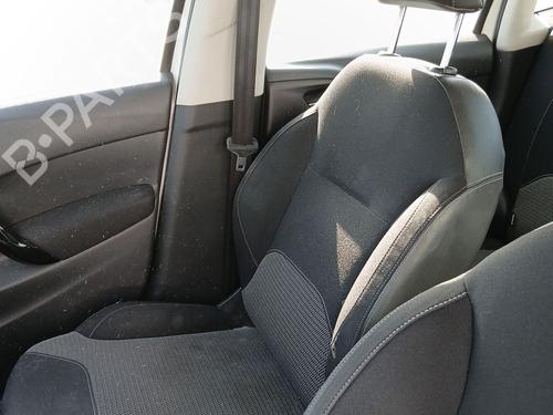 Right front seat CITROËN C3 II (SC_) 1.2 VTi 82 | BP40220458C16 - Image 3