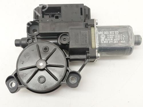 Used Right front window motor Right front window motor SEAT IBIZA IV (6J5, 6P1) 1.2 TSI (90 hp) 32207367 32207367