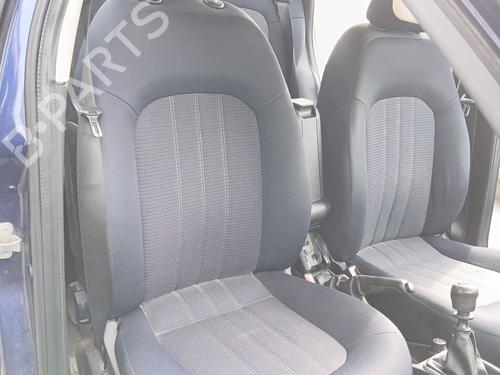 Sæde højre fortil Sæde højre fortil FIAT LINEA (323_, 110_) 1.6 D Multijet (105 hp) 36016792 36016792