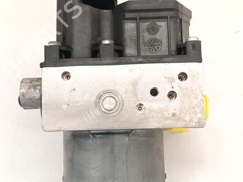 Used ABS pump ABS pump ALFA ROMEO 147 (937_) 1.6 16V T.SPARK ECO (937.AXA1A, 937.BXA1A) (105 hp) 33402309 33402309