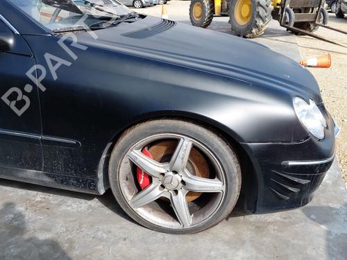 Used Right front fenders MERCEDES-BENZ CLK (C209) CLK 270 CDI (209.316) (170 hp) 29994414