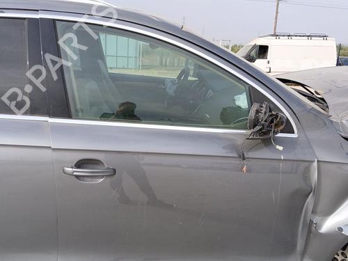 Used Right front door Right front door 37661608 37661608