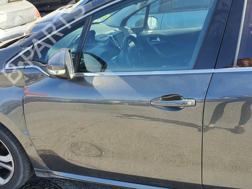 Used Left front door PEUGEOT 208 I (CA_, CC_) [2012-2021]  19695653