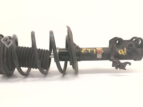 Used Left front shock absorber Left front shock absorber TOYOTA AURIS (_E18_) 2.0 D-4D (ADE186_, ADE186R) (124 hp) 32471573 32471573
