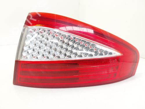right-taillight-ford-mondeo-iv-ba7-2007-2008-2009-2010-2011-2012-2013-2014-2015-30059545 main image