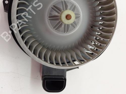 Heater blower motor JAGUAR F-PACE (X761) 2.0 TD4 AWD | BP28541453M62