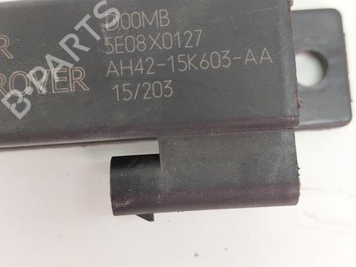 Antenna/Base JAGUAR XE (X760)  | BP29505616C140 