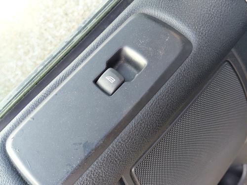 Used Left rear window switch LAND ROVER DISCOVERY IV (L319) 2.7 TD 4x4 (190 hp) 26974181