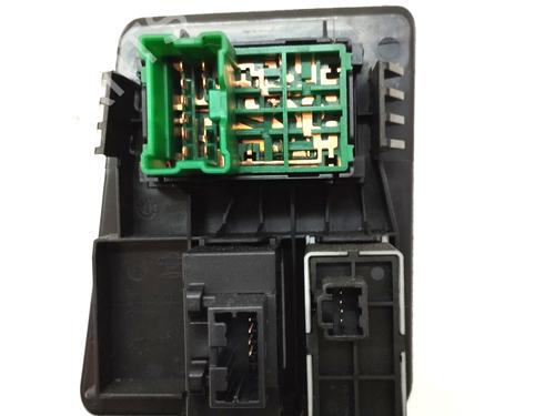 Switch NISSAN QASHQAI / QASHQAI +2 I (J10, NJ10, JJ10E)  | BP18106170I30 