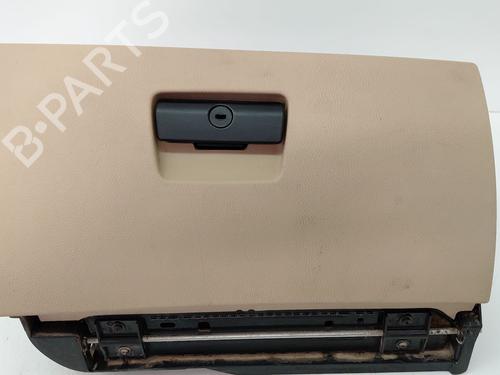 Used Glove box BMW 3 (E90) 318 d (122 hp) 29138381