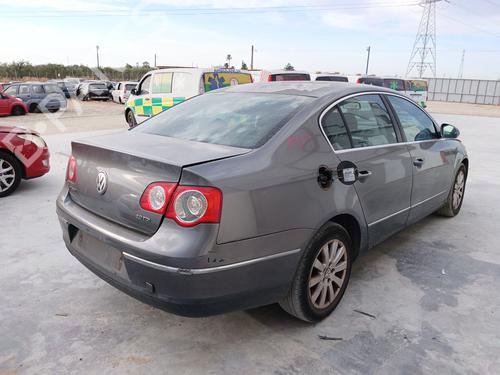 Front left lock VW PASSAT B6 (3C2) 2.0 TDI 16V | BP38069052C98 - Image 5