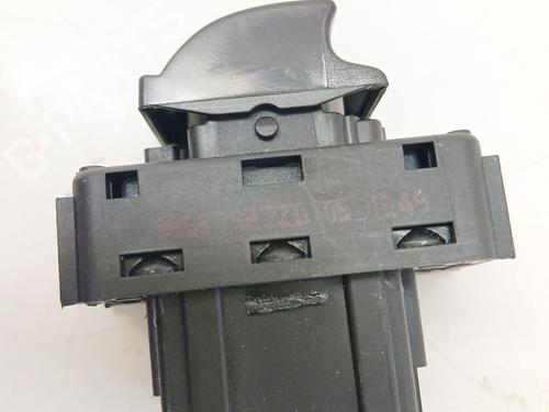 Left front window switch CITROËN C-ELYSEE (DD_) 1.2 VTi 82 | BP33540426I27 - Image 3