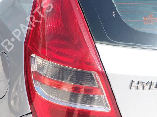 Used Left taillight HYUNDAI i30 (FD) 1.4 (109 hp) 32299311