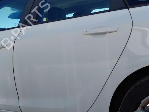 Dør venstre bagtil Dør venstre bagtil OPEL ASTRA J Sports Tourer (P10) 1.7 CDTI (35) (110 hp) 33240047 33240047