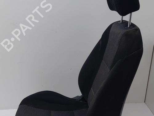 Right front seat HYUNDAI i30 (GD) | BP18268658C16