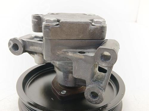 Used Steering pump Steering pump MERCEDES-BENZ C-CLASS (W203) C 270 CDI (203.016) (170 hp) 40236729 40236729