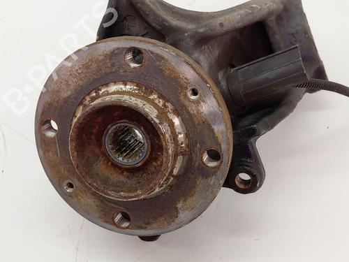 Used Right front steering knuckle PEUGEOT 208 I (CA_, CC_) 1.2 VTI 82 (82 hp) 28424235