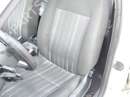 Used Left front seat FORD FOCUS II Turnier (DA_, FFS, DS) 2.0 TDCi (136 hp) 31176773