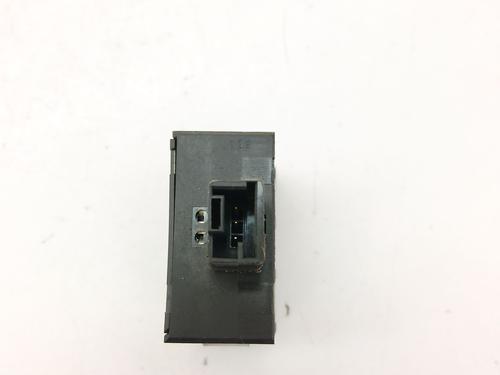 Headlight switch PEUGEOT 208 I (CA_, CC_) 1.2 PureTech 82 | BP36338078I24 - Image 2