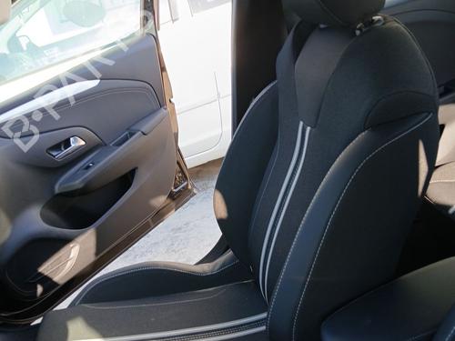 Right front seat OPEL CORSA F (P2JO) 1.2 (68) | BP33469205C16 - Image 2