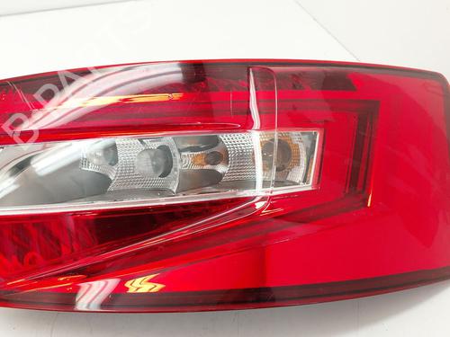 Used Right taillight SKODA SUPERB III (3V3) 2.0 TDI (150 hp) 31854737