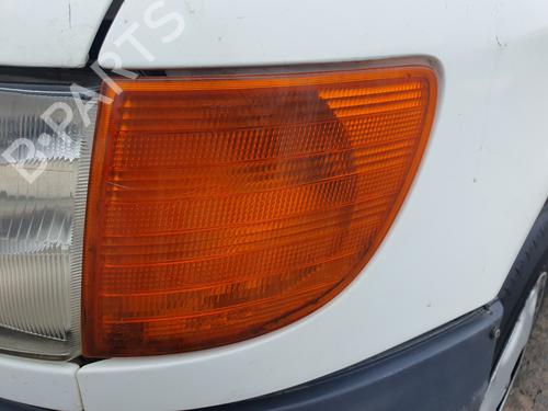 Used Left front indicator MERCEDES-BENZ VITO Bus (W638) 108 CDI 2.2 (638.194) (82 hp) 24429346