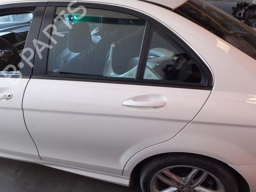 Used Left rear door MERCEDES-BENZ C-CLASS (W204) [2007-2015]  15972020