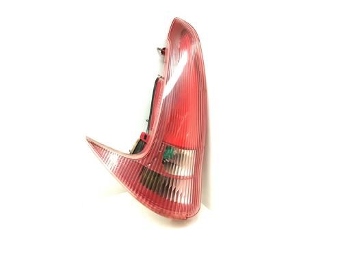 Used Left taillight PEUGEOT 206 SW (2E/K) [2002-2025]  15980177