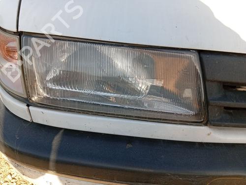 Used Right headlight Right headlight OPEL VECTRA A (J89) 2.0 i (F19, M19) (115 hp) 39715481 39715481