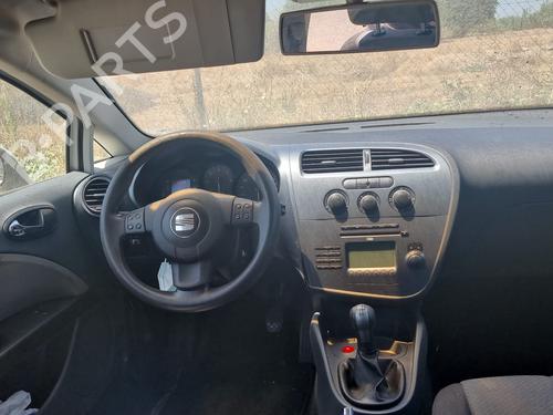 Headlight switch SEAT LEON (1P1) 1.9 TDI | BP15974361I24 