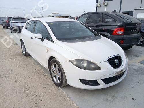 Left taillight SEAT LEON (1P1) 1.4 TSI | BP39528951C34 - Image 3