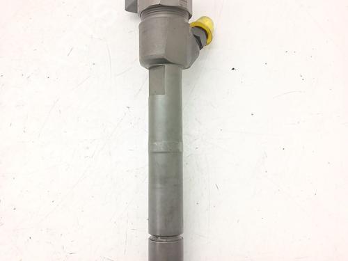 injector-mercedes-benz-c-class-w203-2000-2001-2002-2003-2004-2005-2006-2007-40149694 main image