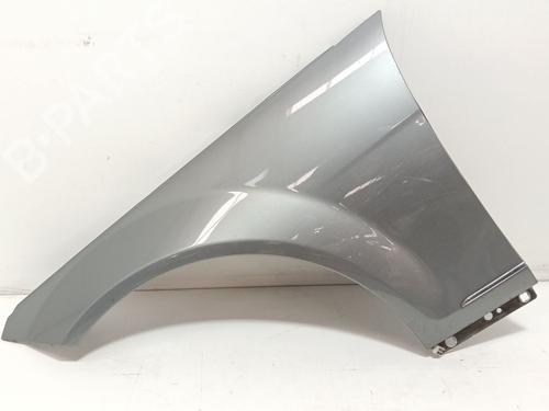 left-front-fenders-mercedes-benz-c-class-w204-2007-2008-2009-2010-2011-2012-2013-2014-2015-35955262 main image