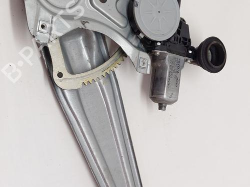 Used Rear left window mechanism TOYOTA YARIS (_P13_) 1.3 (NSP130_, NSP130) (99 hp) 30194121