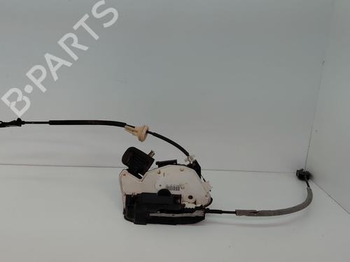 Vergrendeling rechts voor VW GOLF VI (5K1) 1.6 TDI (105 hp) 29994418
