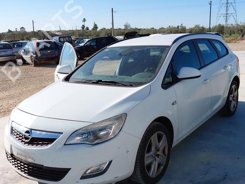 Used Front left lock Front left lock OPEL ASTRA J Sports Tourer (P10) 1.7 CDTI (35) (110 hp) 33240062 33240062