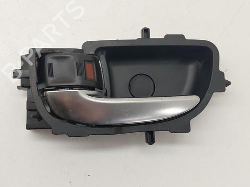 rear-left-interior-door-handle-toyota-auris-_e18_-2012-2013-2014-2015-2016-2017-2018-2019-32258662 main image
