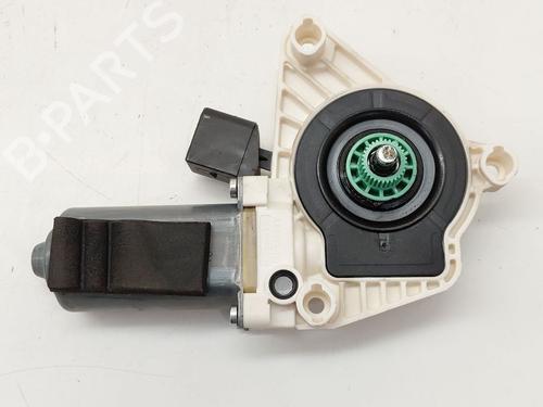 Used Left front window motor MERCEDES-BENZ CLA Coupe (C117) CLA 220 CDI 4-matic (117.305) (170 hp) 31189771