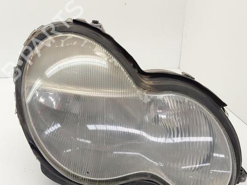 right-headlight-mercedes-benz-c-class-w203-2000-2001-2002-2003-2004-2005-2006-2007-23885580 main image