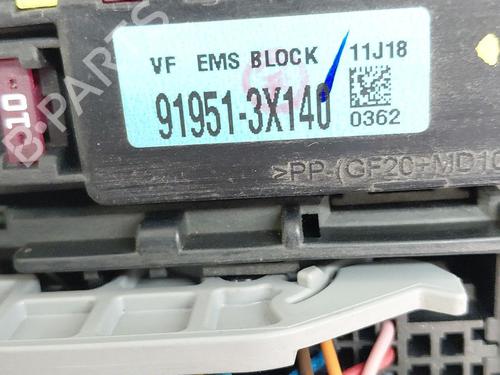 Fuse box HYUNDAI i30 (GD)  | BP30191299E1 