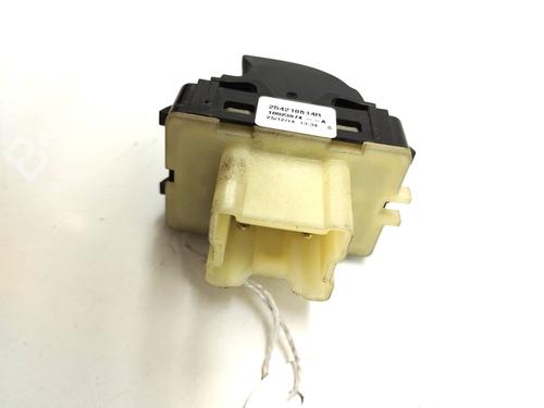 Right front window switch RENAULT CLIO IV (BH_)  | BP15974776I26 