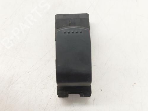 Used Right front window switch SUZUKI GRAND VITARA II (JT, TE, TD) 1.9 DDiS All-wheel Drive (JT419, TD44, JB419WD, JB419XD,... (129 hp) 31995648