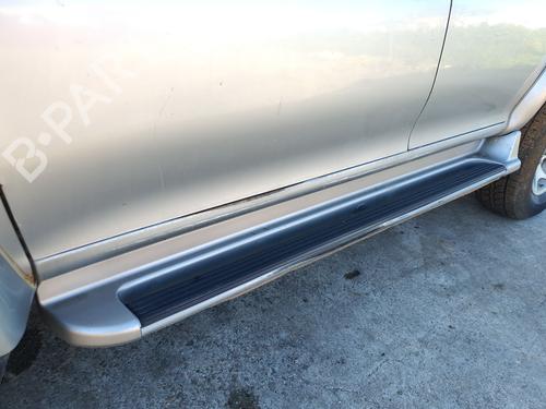 Used Step MITSUBISHI PAJERO SPORT I (K7_, K9_) 2.5 TD (K94W) (99 hp) 24803445