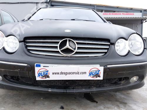 Używane Zderzak przedni MERCEDES-BENZ CLK (C209) CLK 270 CDI (209.316) (170 hp) 29993052
