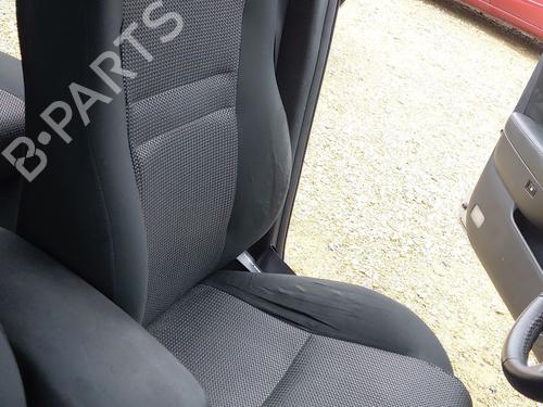 Left front seat TOYOTA AVENSIS Estate (_T25_) 1.8 VVT-i (ZZT251_, ZZT251R) | BP29979588C15