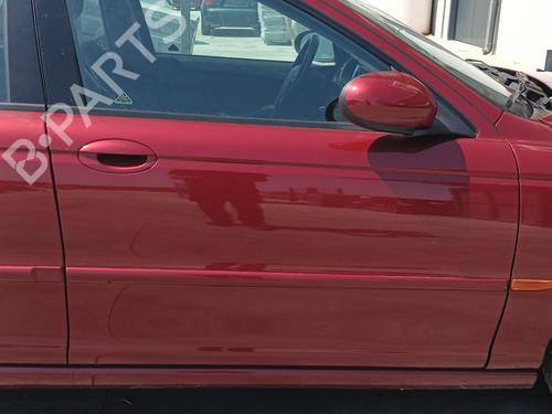 Used Right front door Right front door 37025025 37025025