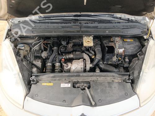 Brugte CITROËN C4 Grand Picasso I (UA_) 1.6 HDi 110 4819882