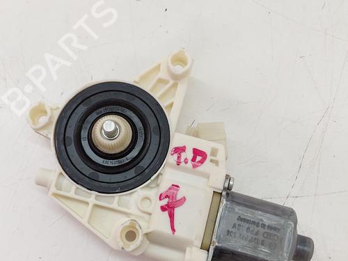 Used Right rear window motor MERCEDES-BENZ C-CLASS (W204) C 220 CDI (204.002) (170 hp) 28728786