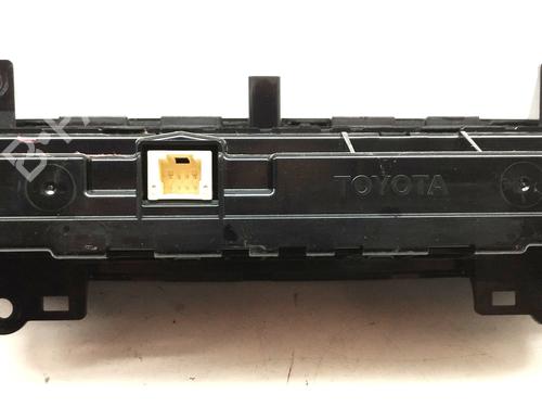 Climate control TOYOTA AURIS Estate (_E18_) 1.8 Hybrid (ZWE186_, ZWE186R, ZWE186H) | BP16454391I5