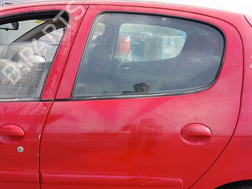 Used Left rear door Left rear door 37661620 37661620